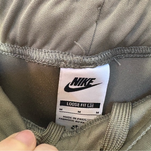 Nike Taping Pack High Rise Cropped Pants in Khaki - Picture 6 of 8